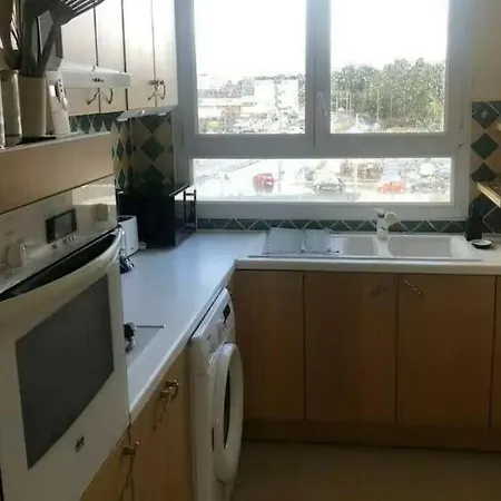 Private - Shared Tram A-v1-3 Apartment Merignac (Gironde)