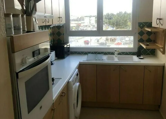 Private - Shared Tram A-v1-3 * Merignac (Gironde)